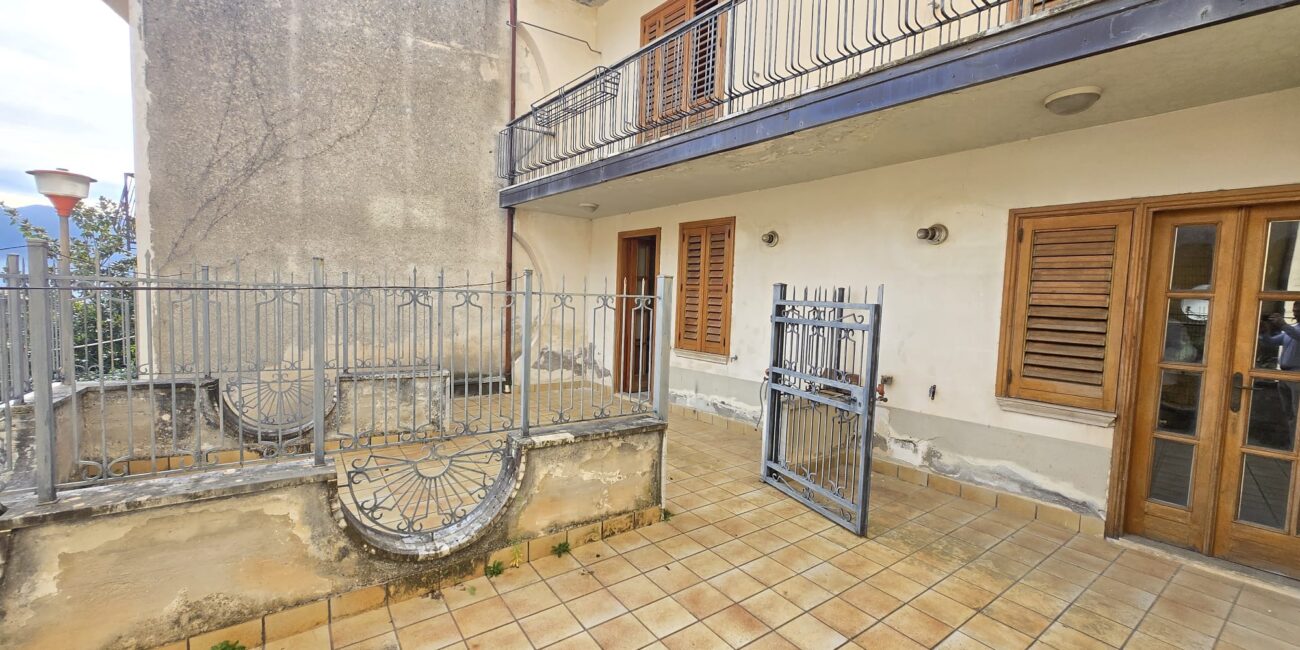 Indipendente in centro con box auto