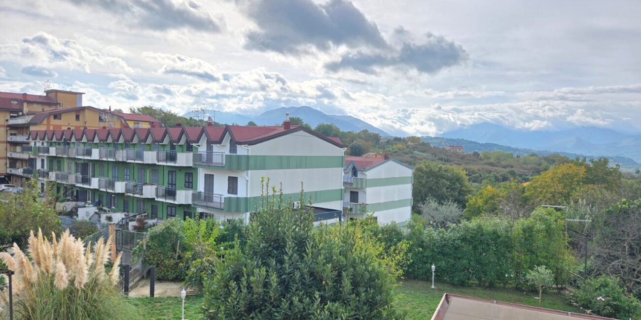 Semidipendente in palazzo storico